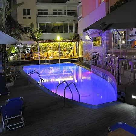 Arte Hotell 4*