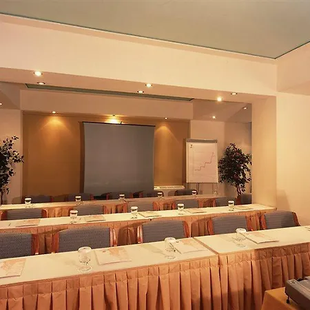 Hotell Arte 4*