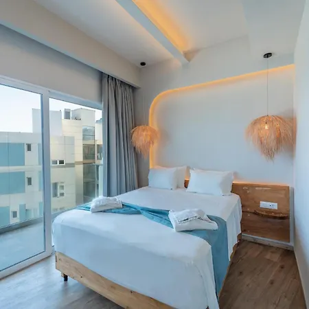 Arte Hotel 4*